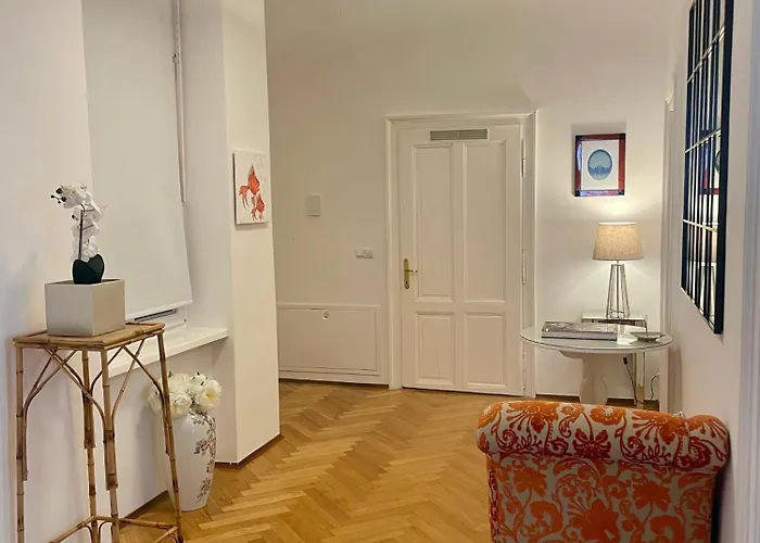 Apartment Charmante Innenstadtwohnung *